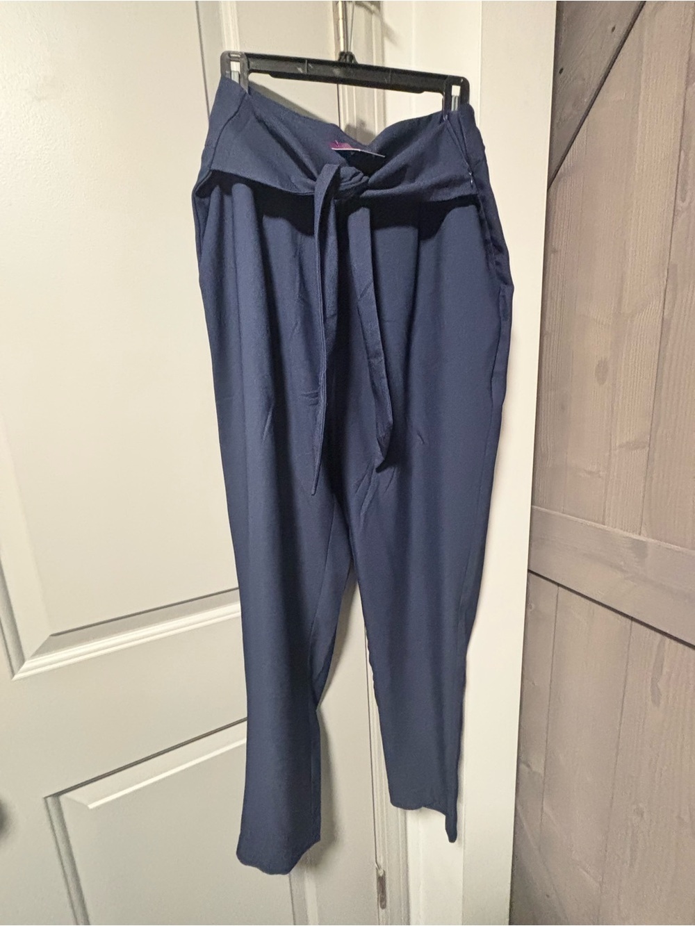 High-Rise Tie-Waist Straight Leg Pants with zip up side zipper in Navy